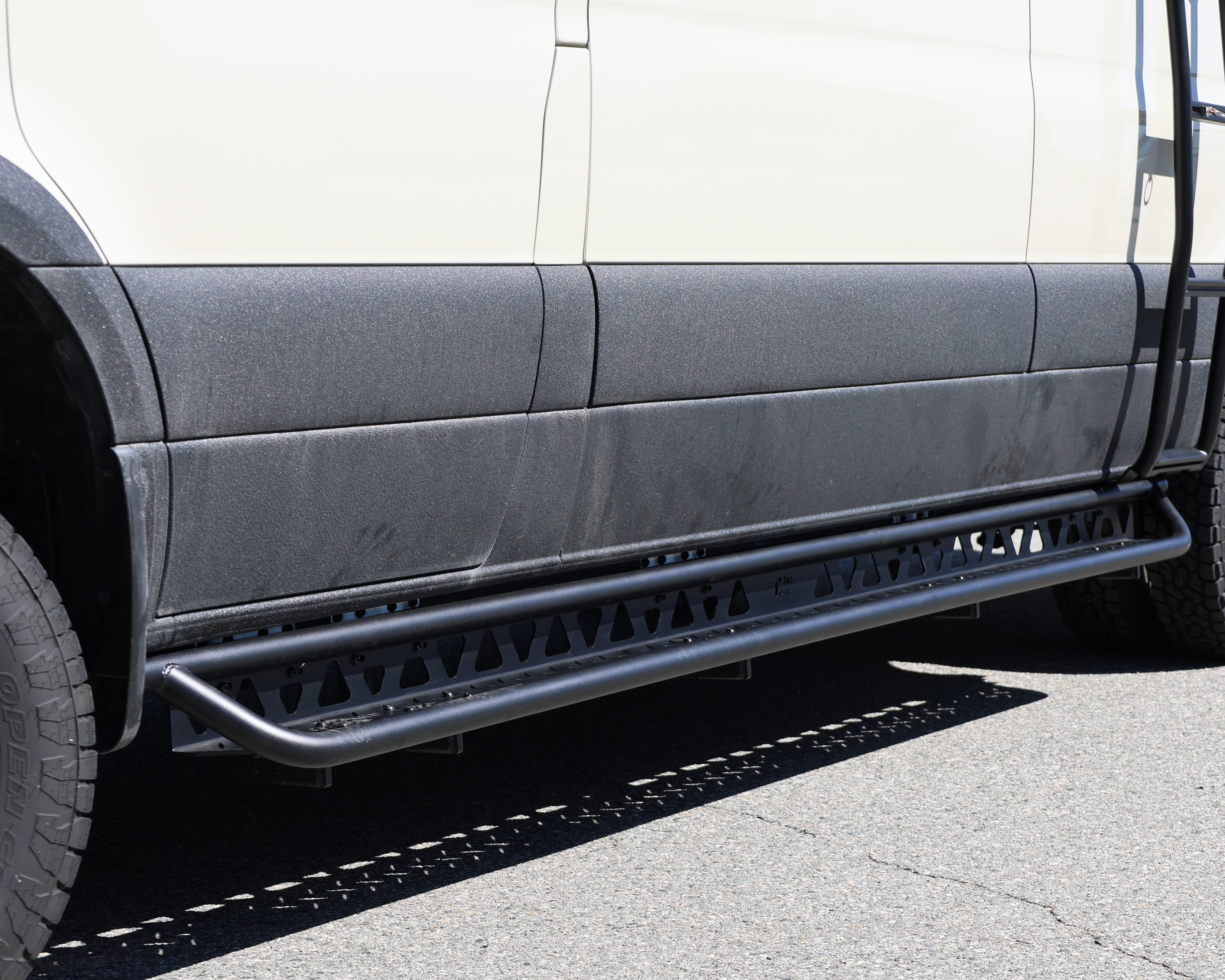 2007+ Mercedes Sprinter Full Length Drop Down Running Boards Fitted Side View