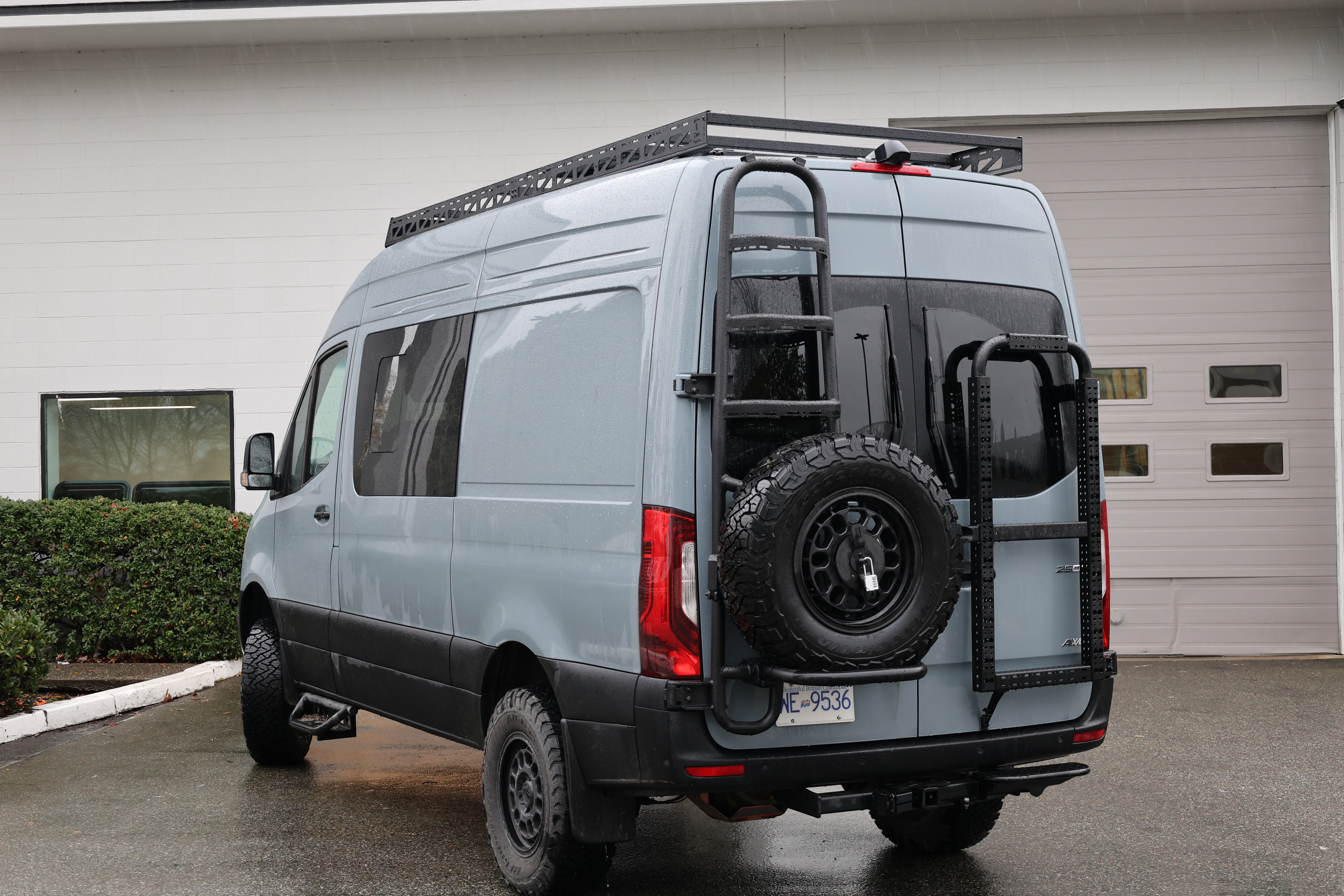 2007+ Mercedes Sprinter Rear Door Gear Rack