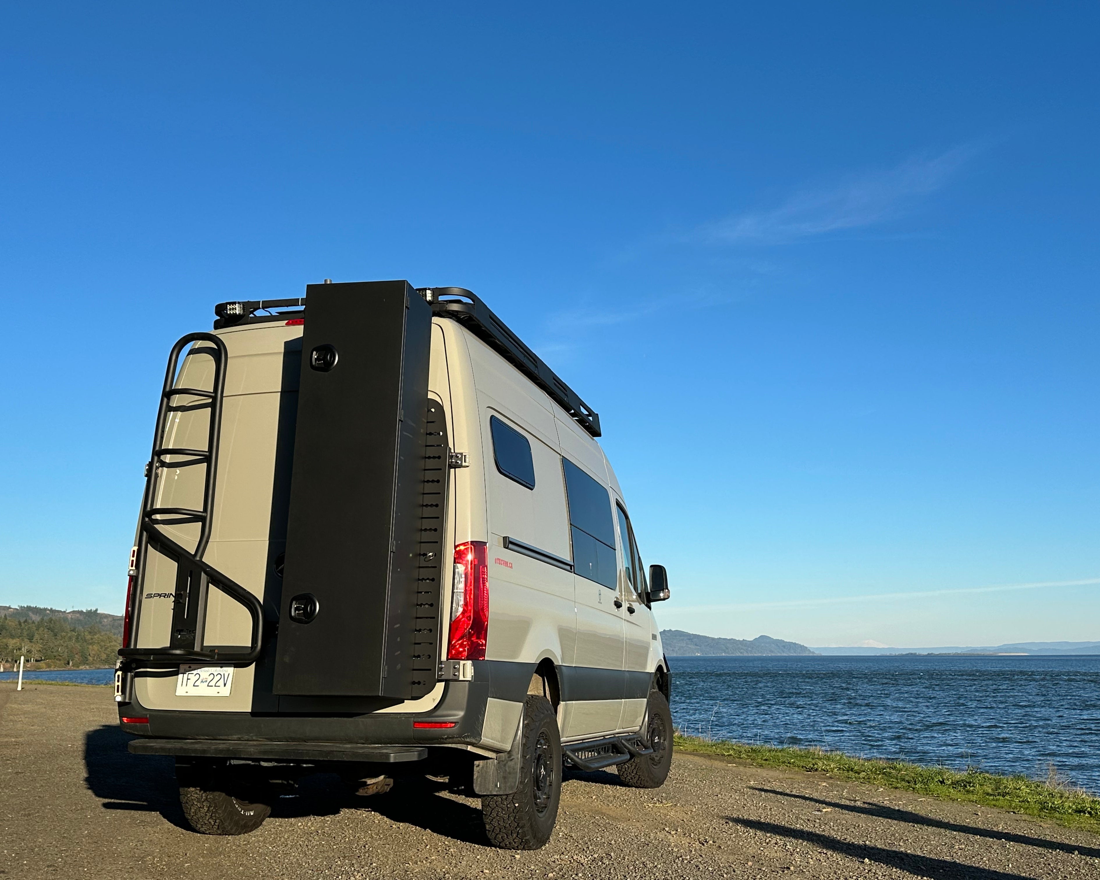 2007+ Mercedes Sprinter Modular Drop Down Running Boards Back View