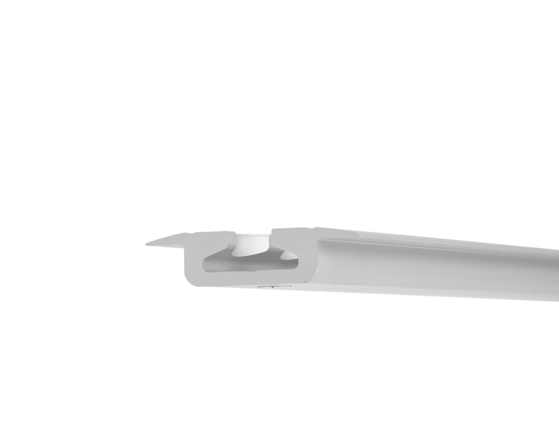 High capacity L-track kit made of reinforced aluminum.