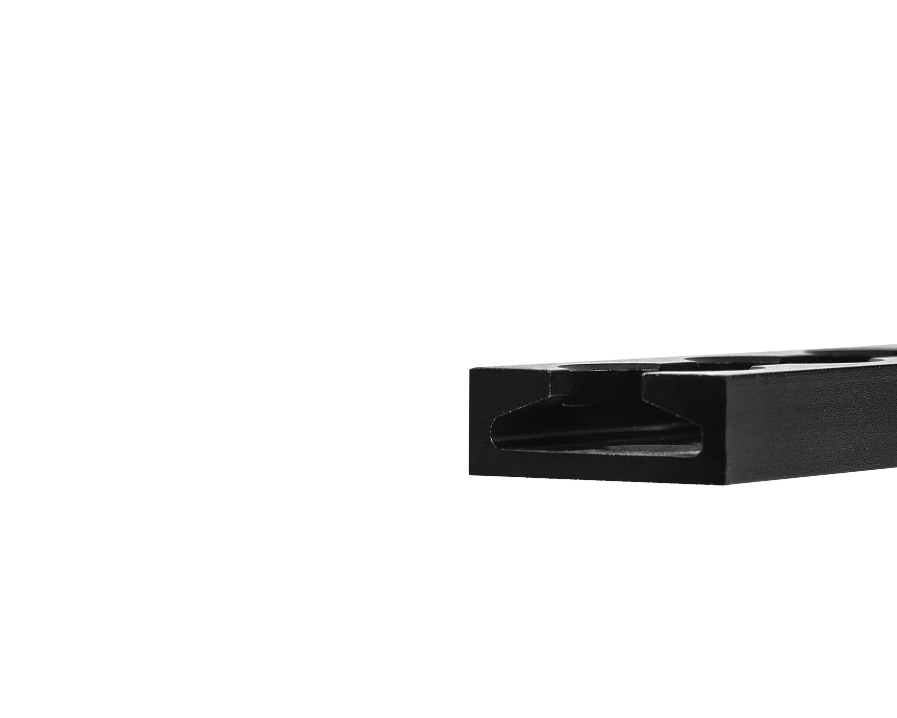 High capacity aluminum L-track with 3.5 mm thick channel and 1000 lb weight capacity.