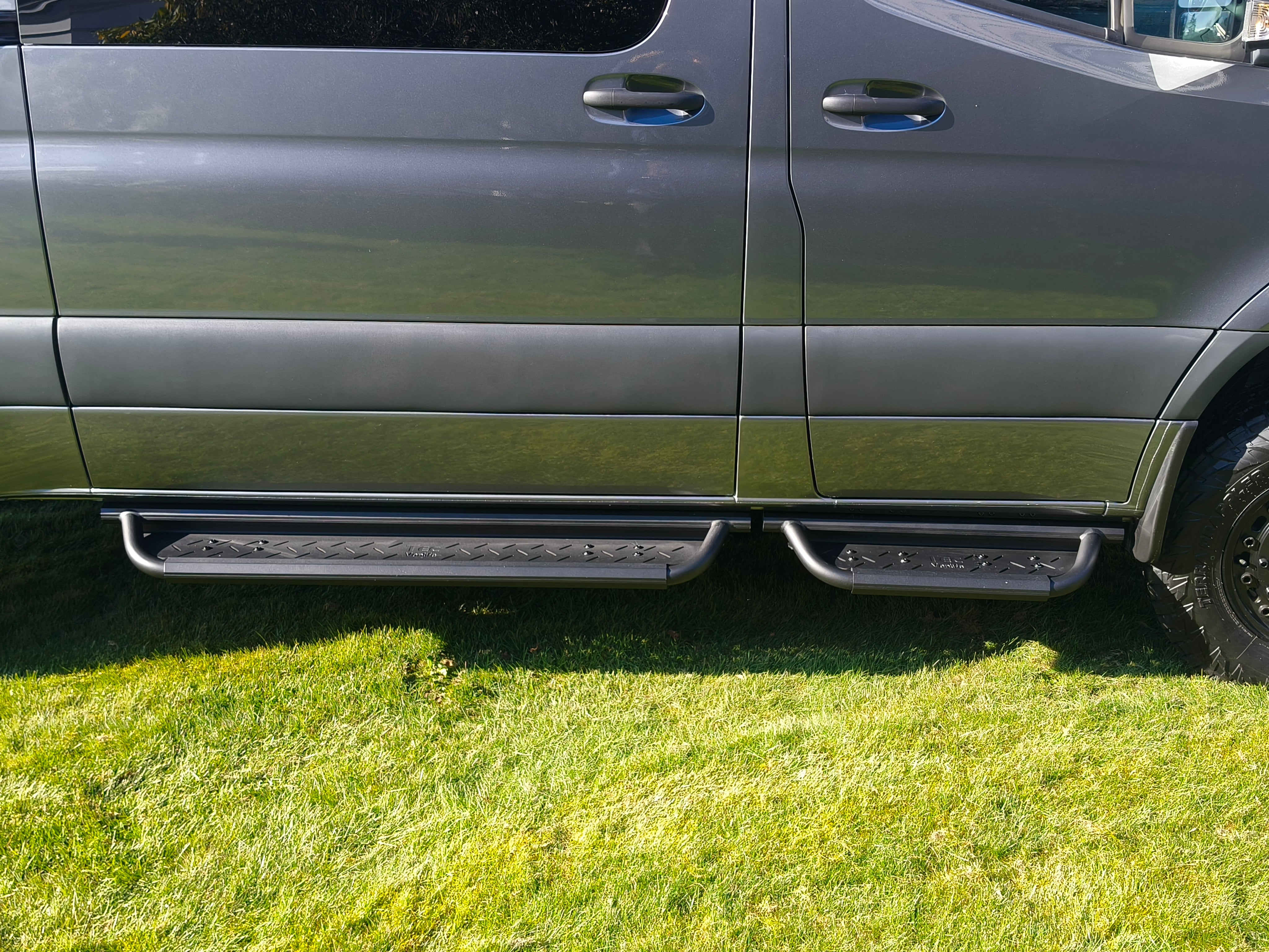 Sprinter Anti Slip Modular Drop Down Running Boards