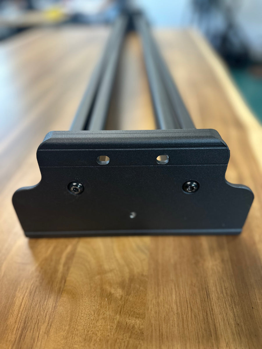 Roof bar clamp